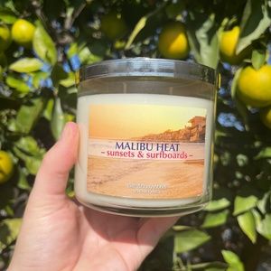 Malibu Heat sunsets and surfboards destination candle bath and body works